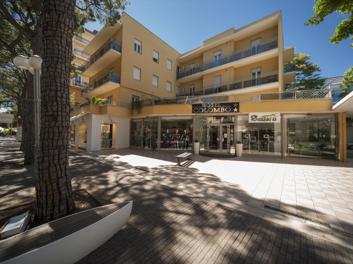 Hotel Colombo Riccione Exterior foto